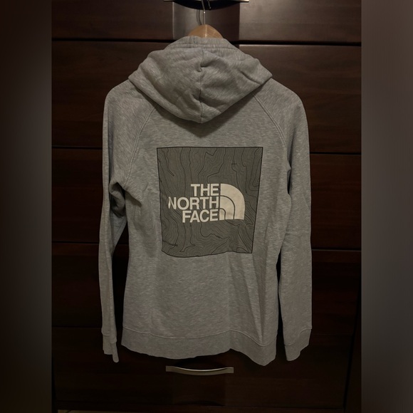 NWT The North Face Hoodie - Picture 1 of 3